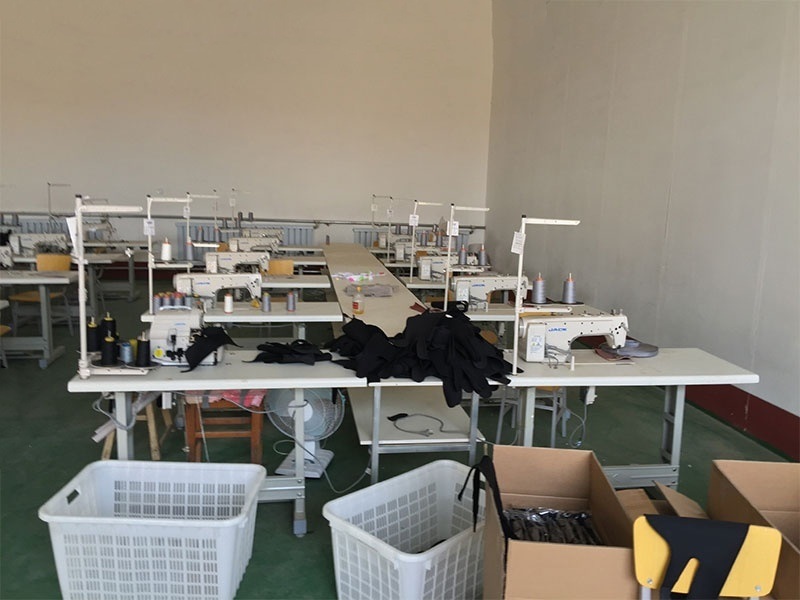 Hebei Zhaoyang Medical Instrument Co., Ltd. línea de producción del fabricante